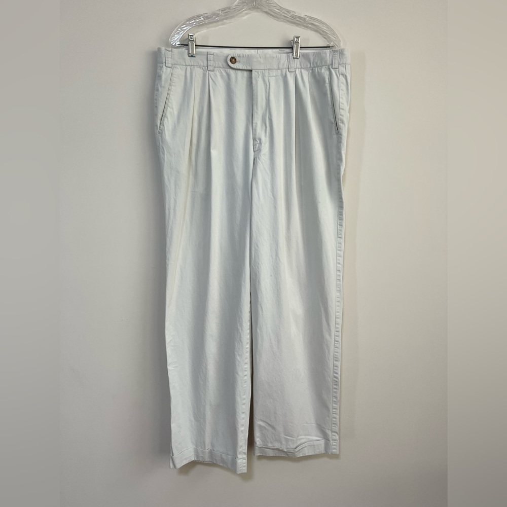 Maus and Hoffman Khaki Men’s Pants. Very Good Condition.